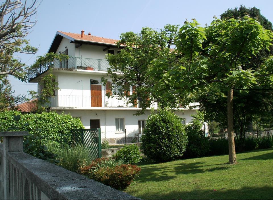 B&B Balestruccio Pombia Luaran gambar